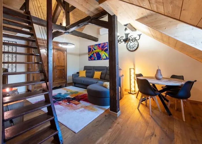 Jura Rent * アヌシー